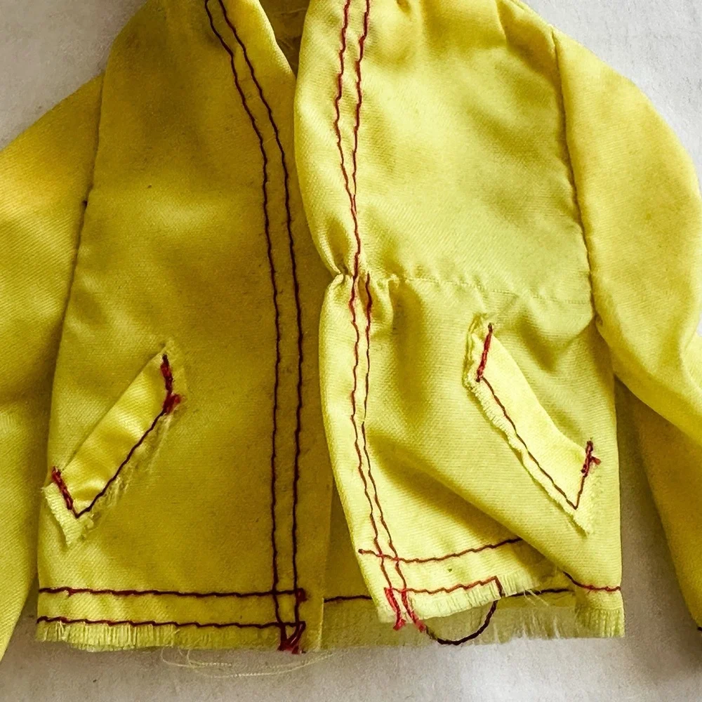 1974‎ Sun Valley Barbie Doll Yellow Jacket Only #7806